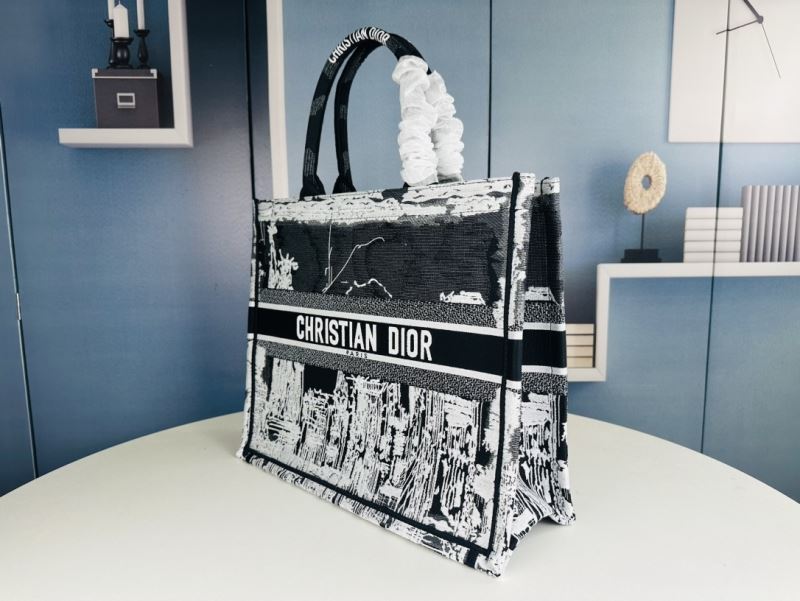 Christian Dior Shopping Bags